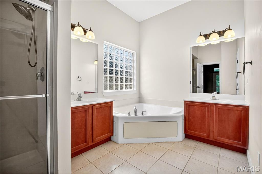 Peine Lake Estate #1 - Residential