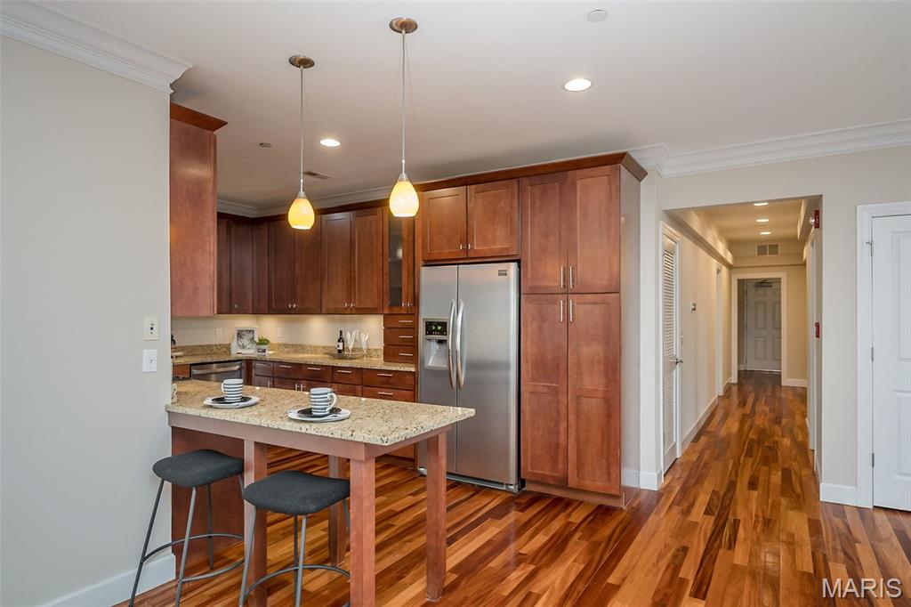 Residences Of Cates I Condo The - Residential