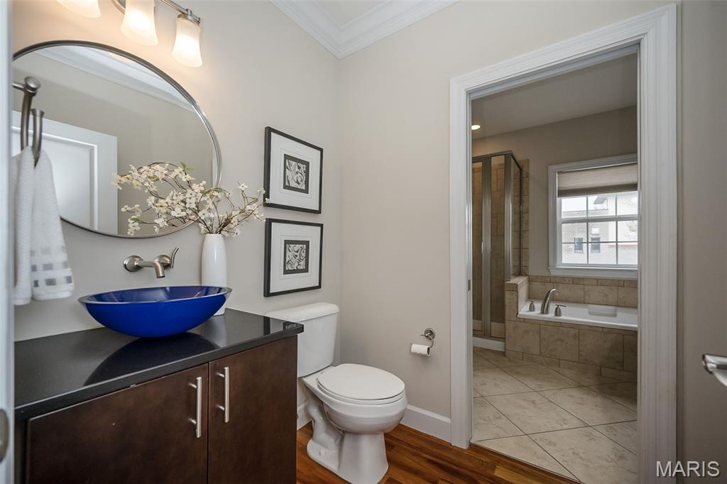 Residences Of Cates I Condo The - Residential