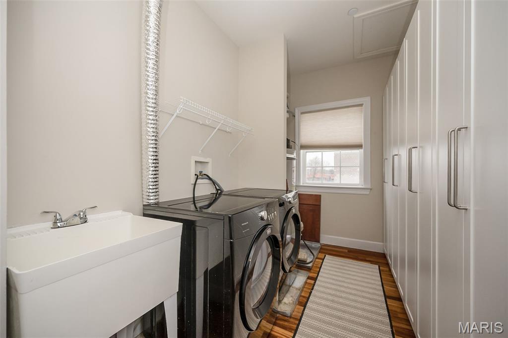 Residences Of Cates I Condo The - Residential