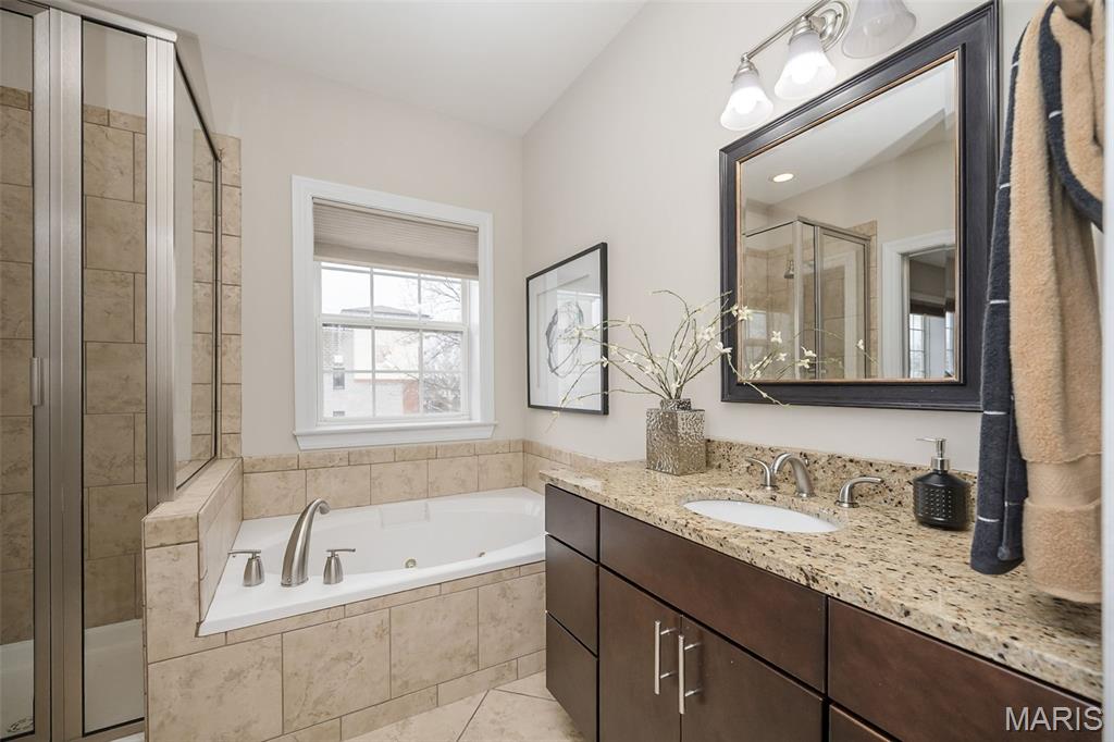 Residences Of Cates I Condo The - Residential