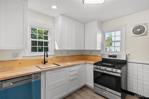 Tiny photo for 8610 Rosalie Avenue, St Louis, MO 63144 (MLS # 26059790)