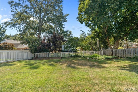 Tiny photo for 8610 Rosalie Avenue, St Louis, MO 63144 (MLS # 26059790)