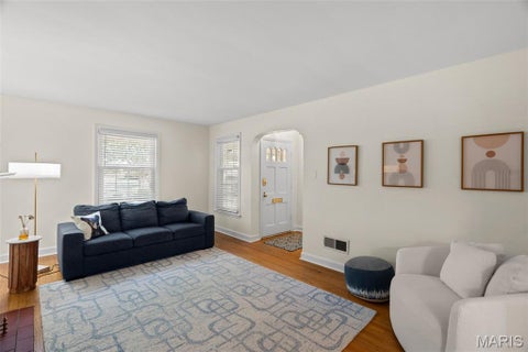 Tiny photo for 8610 Rosalie Avenue, St Louis, MO 63144 (MLS # 26059790)