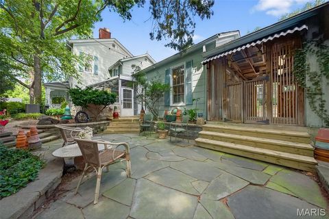 Tiny photo for 400 S Woodlawn Avenue, Kirkwood, MO 63122 (MLS # 25060145)