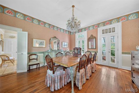 Tiny photo for 400 S Woodlawn Avenue, Kirkwood, MO 63122 (MLS # 25060145)