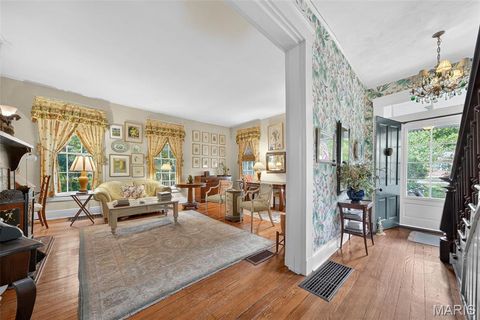 Tiny photo for 400 S Woodlawn Avenue, Kirkwood, MO 63122 (MLS # 25060145)