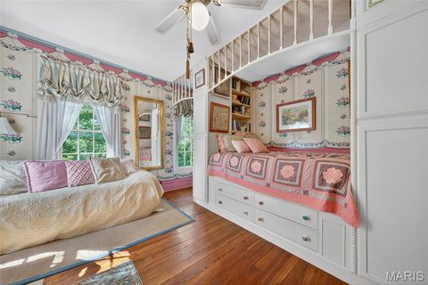 Tiny photo for 400 S Woodlawn Avenue, Kirkwood, MO 63122 (MLS # 25060145)