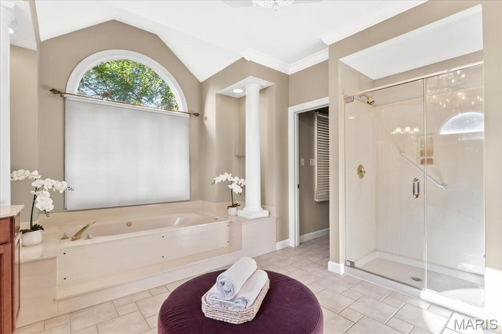 Manderleigh Of Town & Country One - Residential