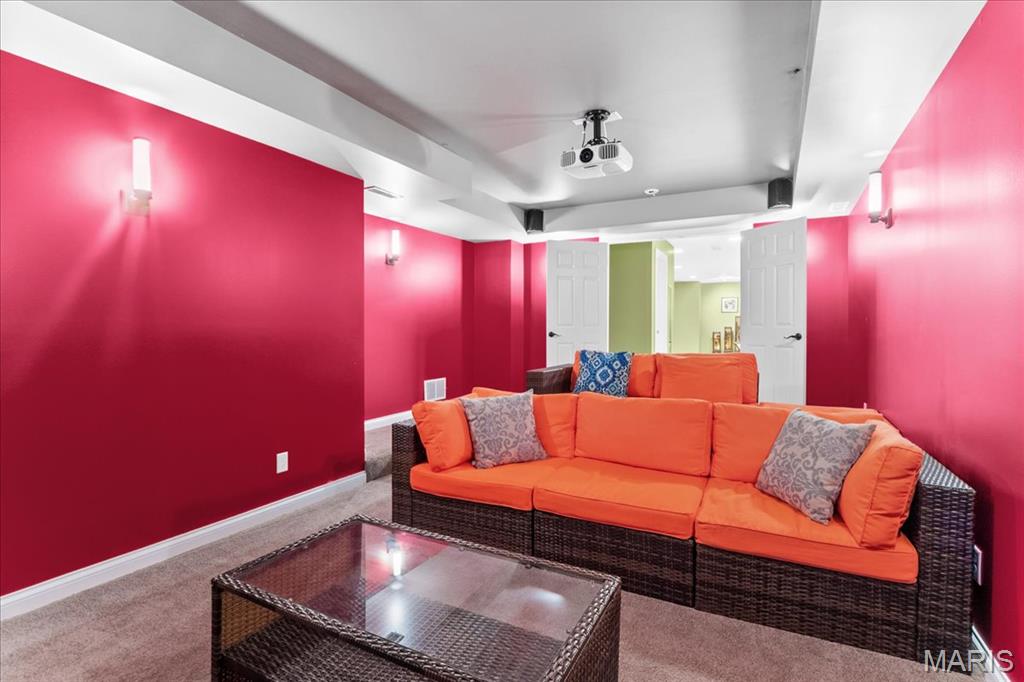 Manderleigh Of Town & Country One - Residential