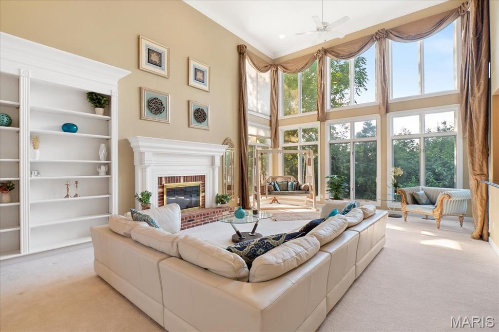 Manderleigh Of Town & Country One - Residential