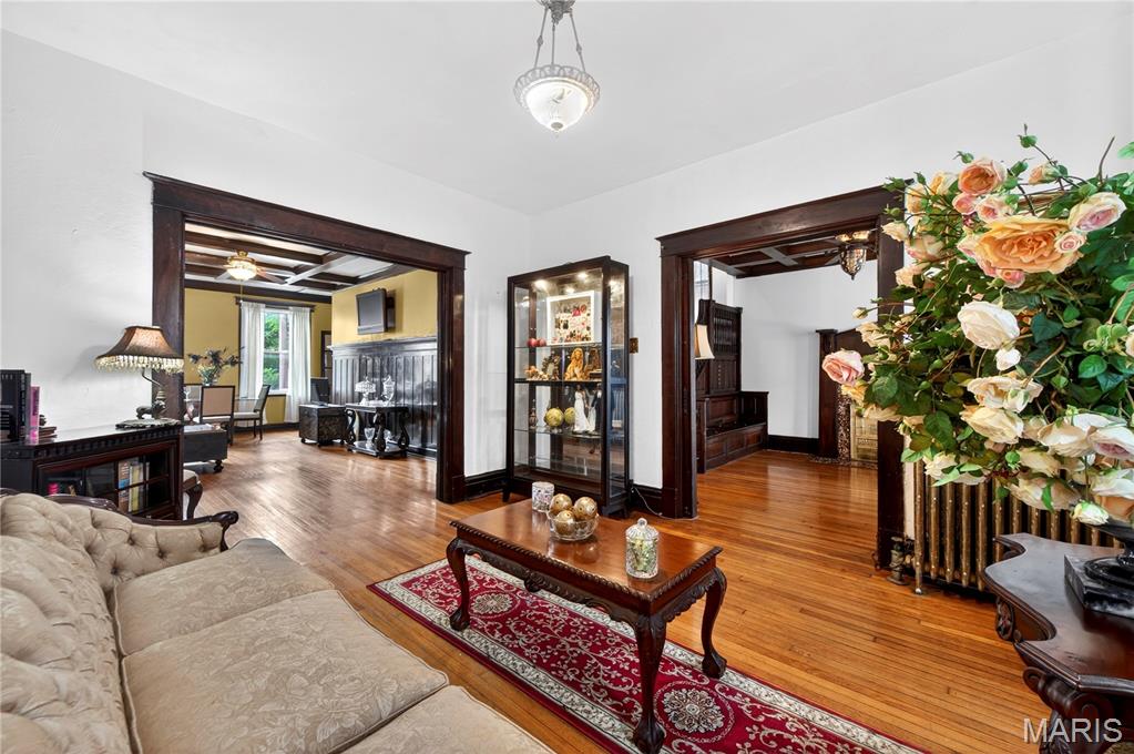 Raymond Place Add - Residential