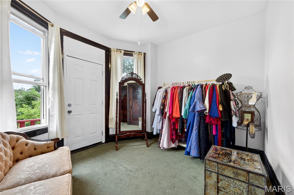 Raymond Place Add - Residential