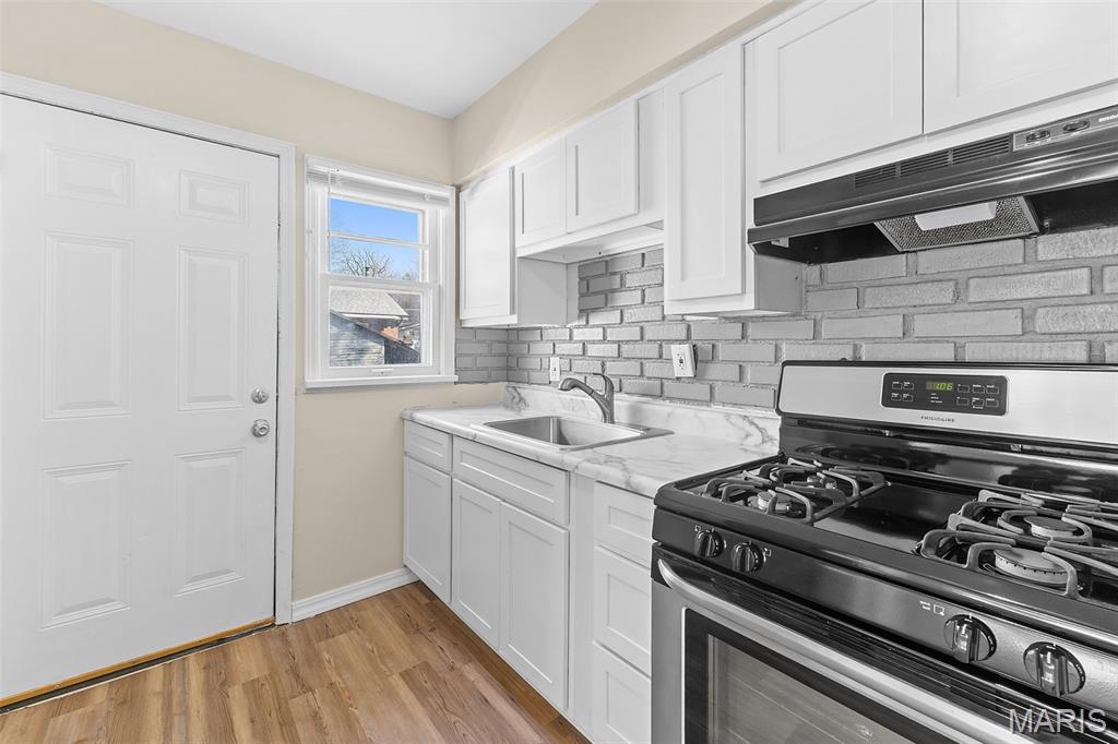 Florissant Road Terrace - Residential