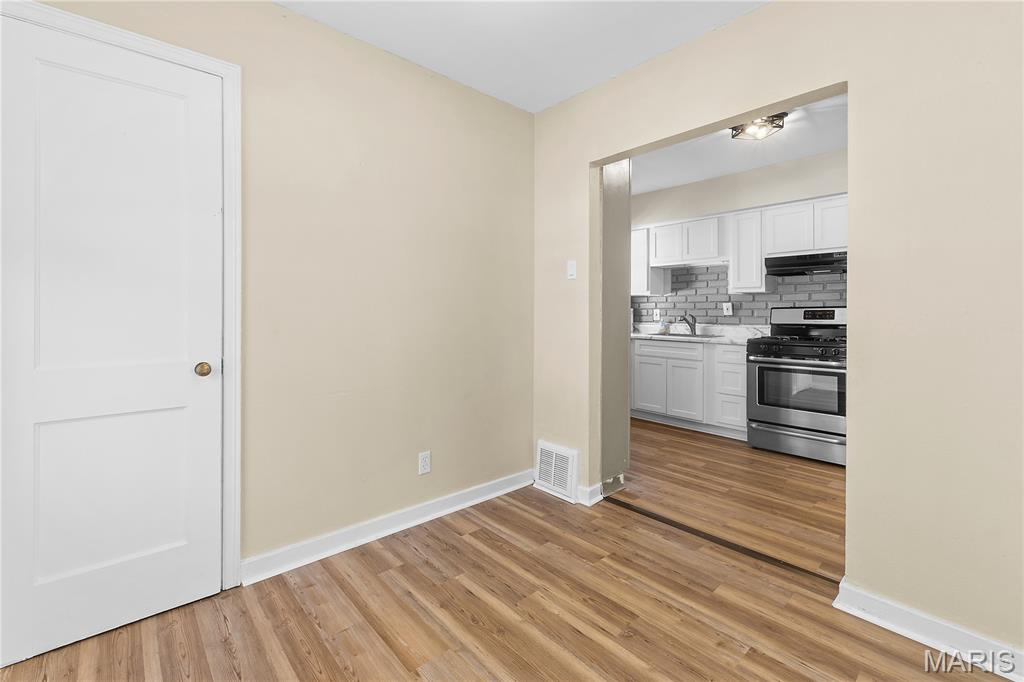 Florissant Road Terrace - Residential