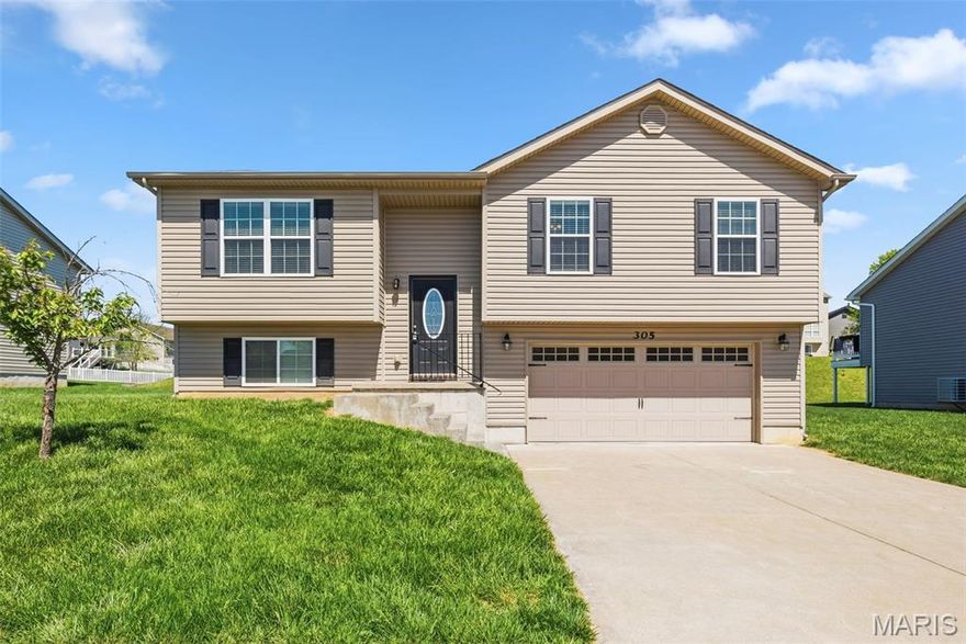 Beautifully updated and maintained 3 bedroom, 2 full bathroom, split level home w/ nearly 1,500 sq. ft. available for rent in the Wentzville-North Point school district. Features include vaulted ceilings, granite counter tops, stainless steel appliances w/ kitchen refrigerator included, center island in kitchen and neutral paint throughout. Spacious primary bedroom features full bathroom, walk in closet and ceiling fan. Basement area features a large storage area and oversized 28x21, 2 car garage. Enjoy morning coffee on the maintenance free, composite deck overlooking spacious, level backyard w/ patio. Make this your new residence today! Looking for minimum 24 month lease, no smoking, min 650 credit score, certain breeds of dogs under 50lbs considered for additional monthly fee. Contact listing agent for additional details and visit www.SelectLeasingSTL.com, click on vacancies and property address to apply (all prospective tenants over 18 must apply, non-refundable $60 app fee). Once application is completed, we will get back to you within 24-48 hours.