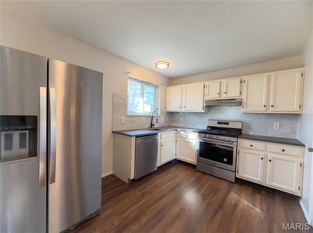 Brookmount Estate #12 - Residential