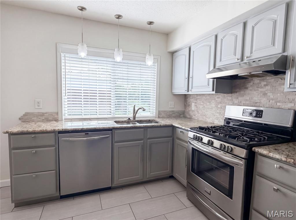 Woods Glen Condo 13 - Residential