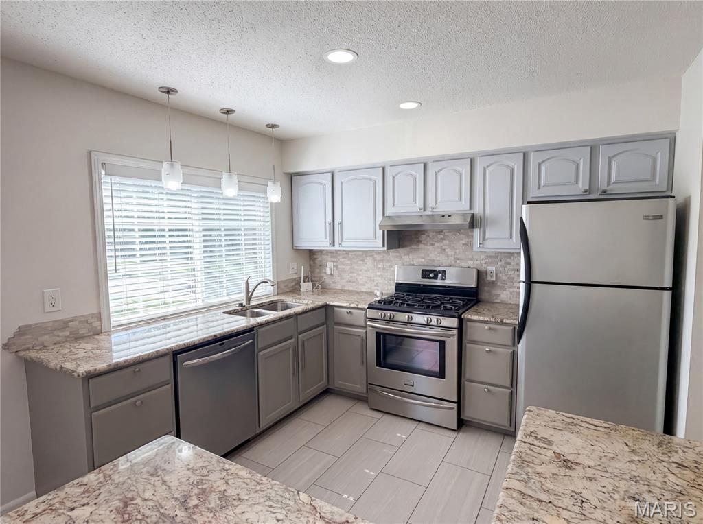 Woods Glen Condo 13 - Residential