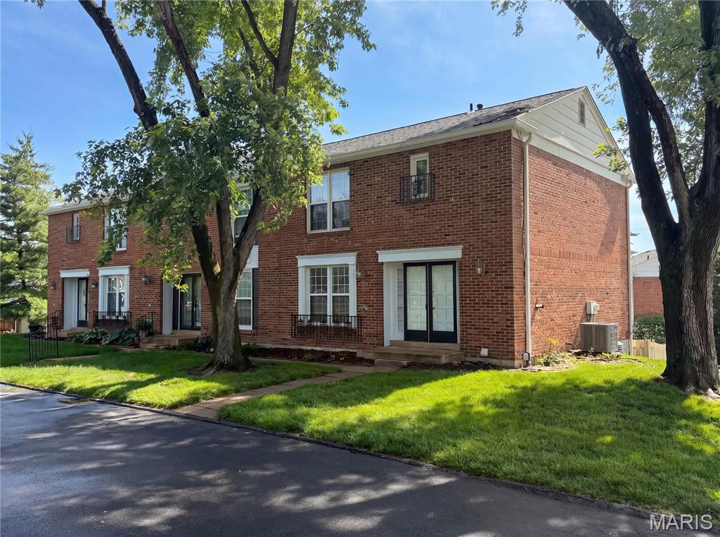 Woods Glen Condo 13 - Residential