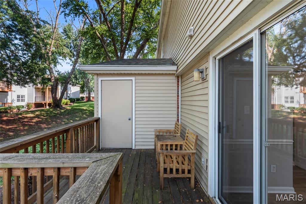 Brentwood Forest Condo Ph Six - Residential