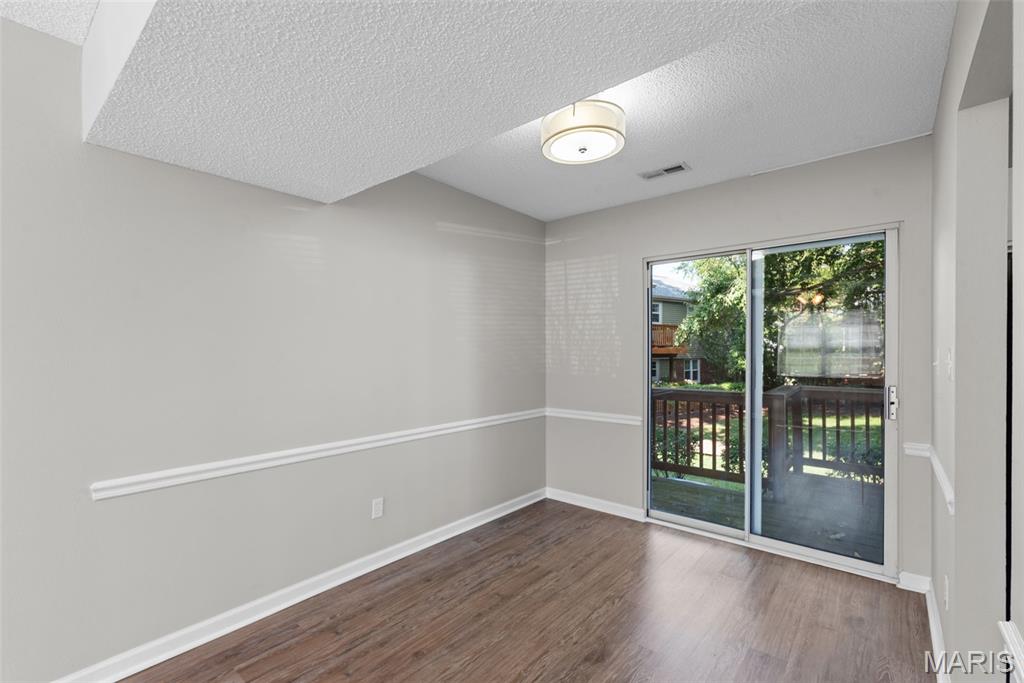 Brentwood Forest Condo Ph Six - Residential