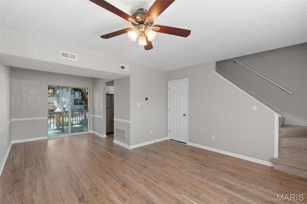 Brentwood Forest Condo Ph Six - Residential