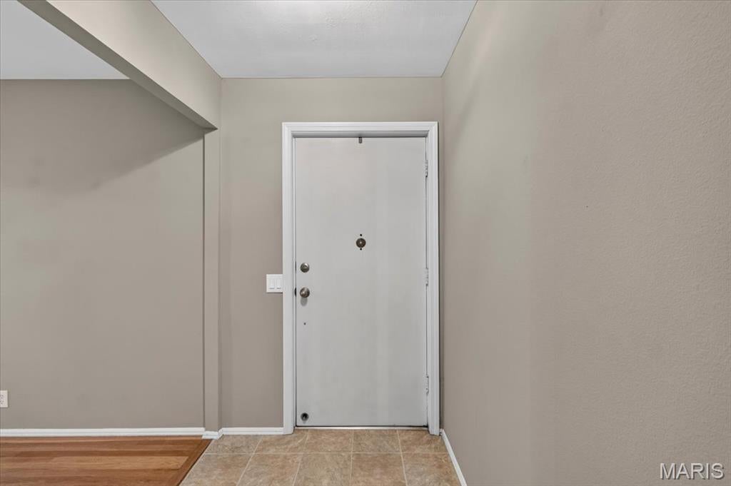 2952 New Castle Drive