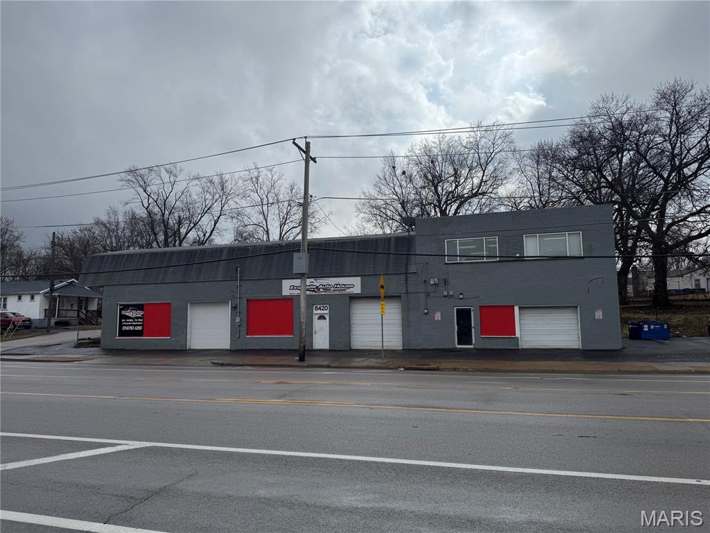 NA - Commercial Sale