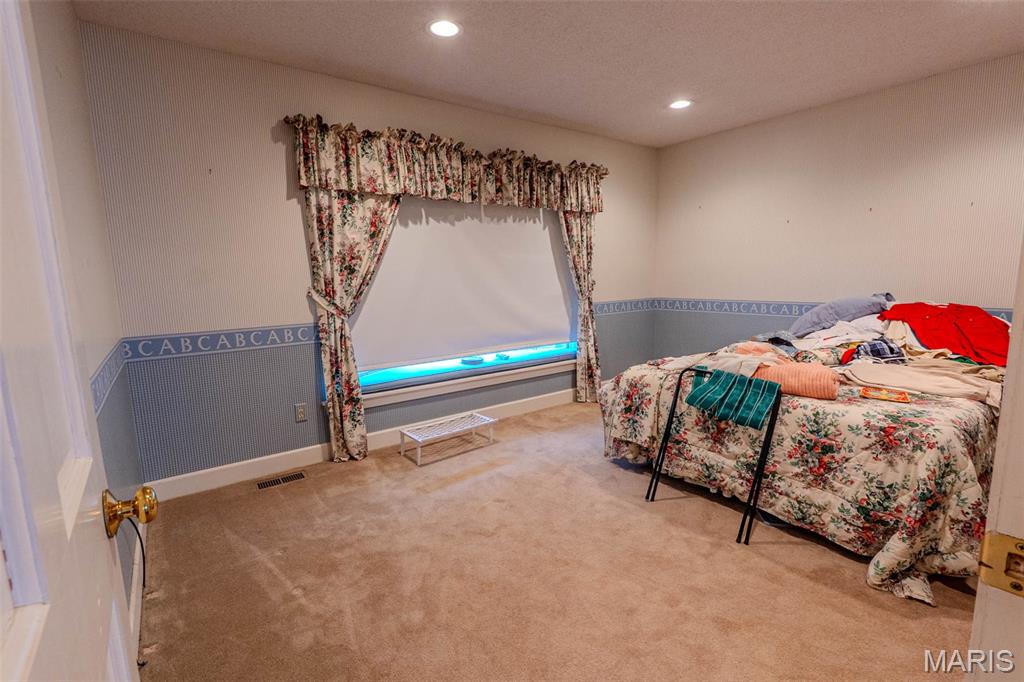 LEDGERWOOD ESTATES - Residential