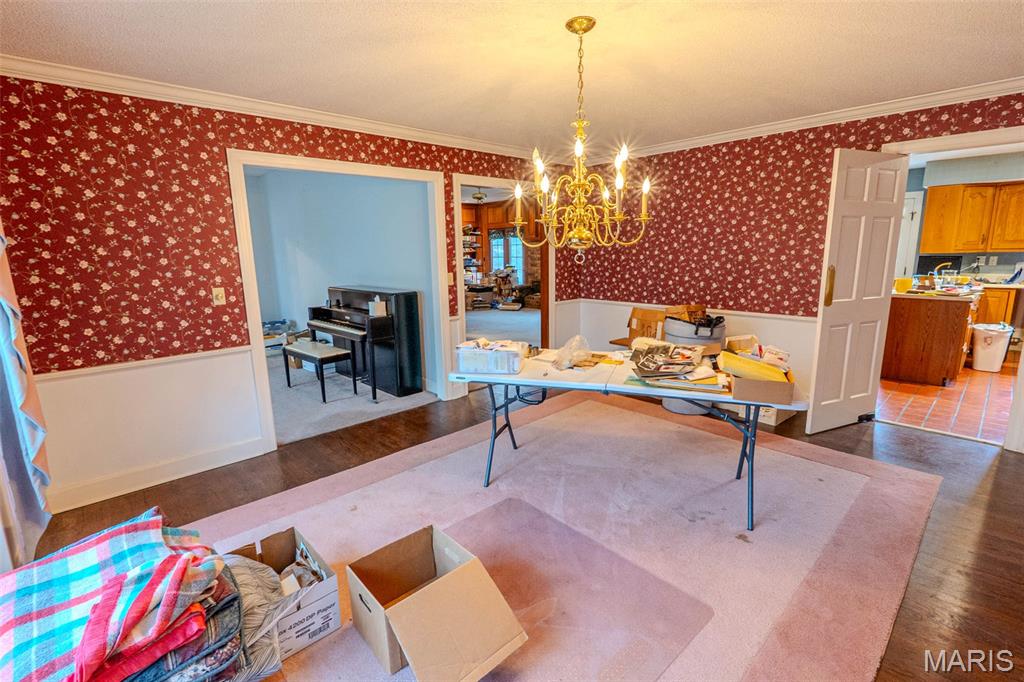 LEDGERWOOD ESTATES - Residential