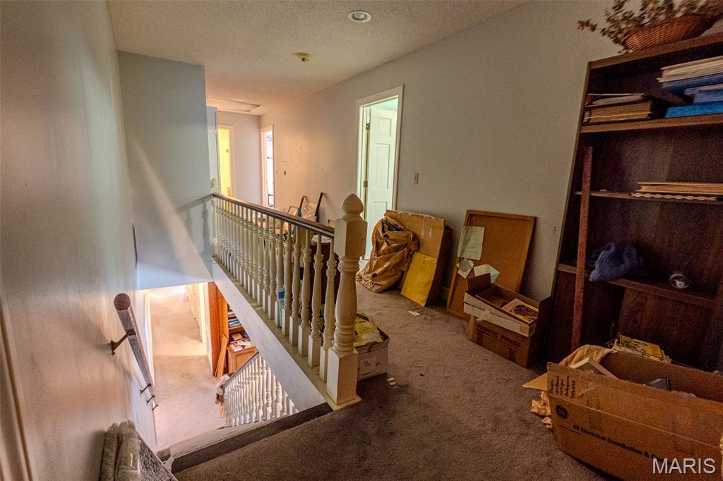 LEDGERWOOD ESTATES - Residential