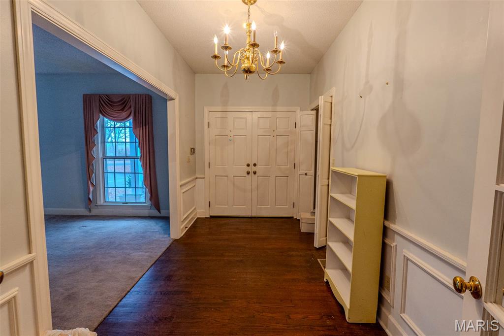 LEDGERWOOD ESTATES - Residential