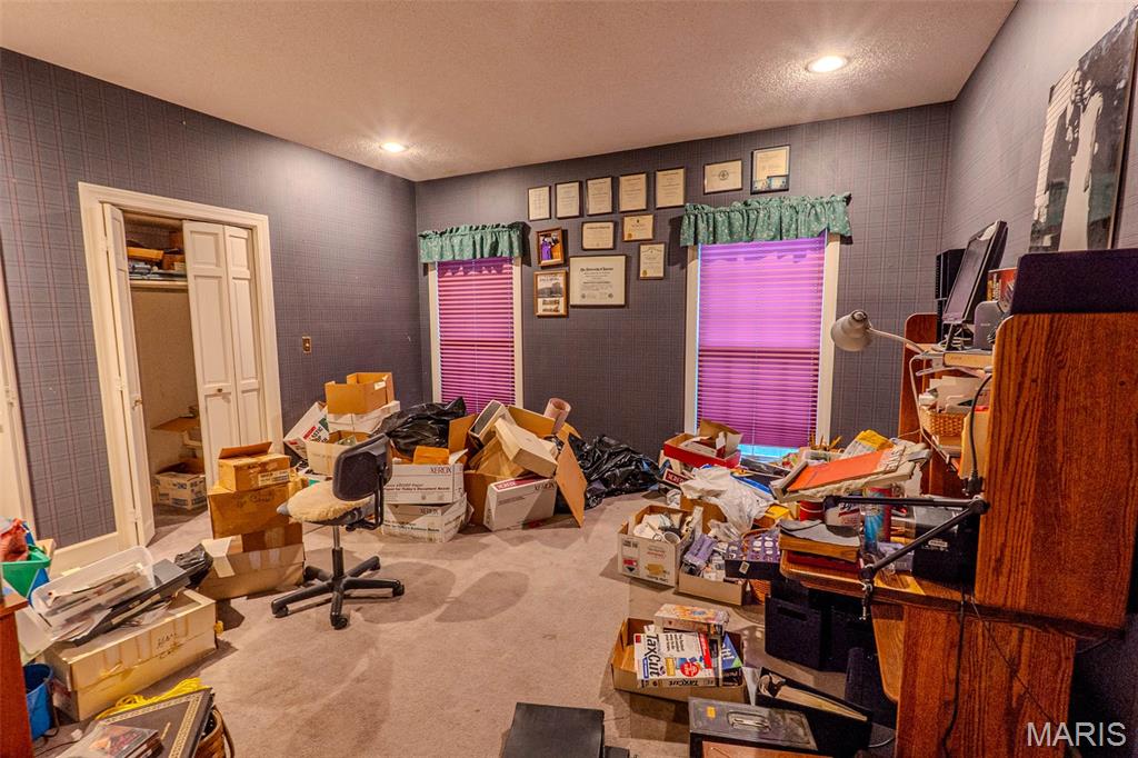 LEDGERWOOD ESTATES - Residential