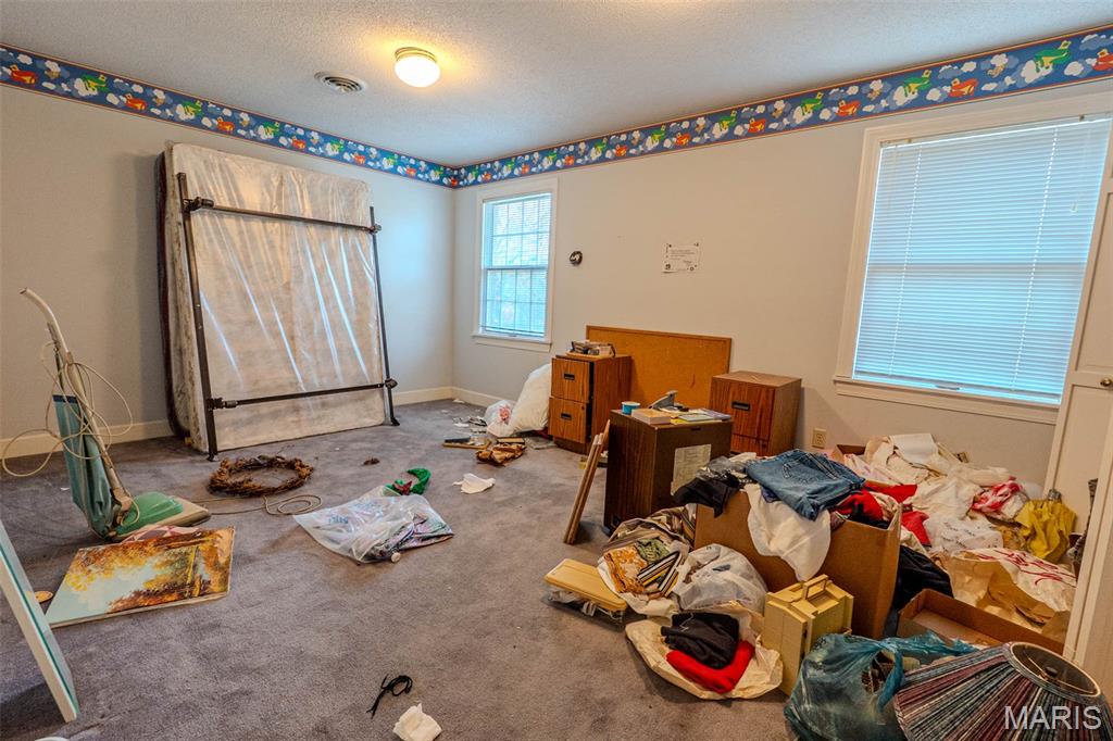 LEDGERWOOD ESTATES - Residential