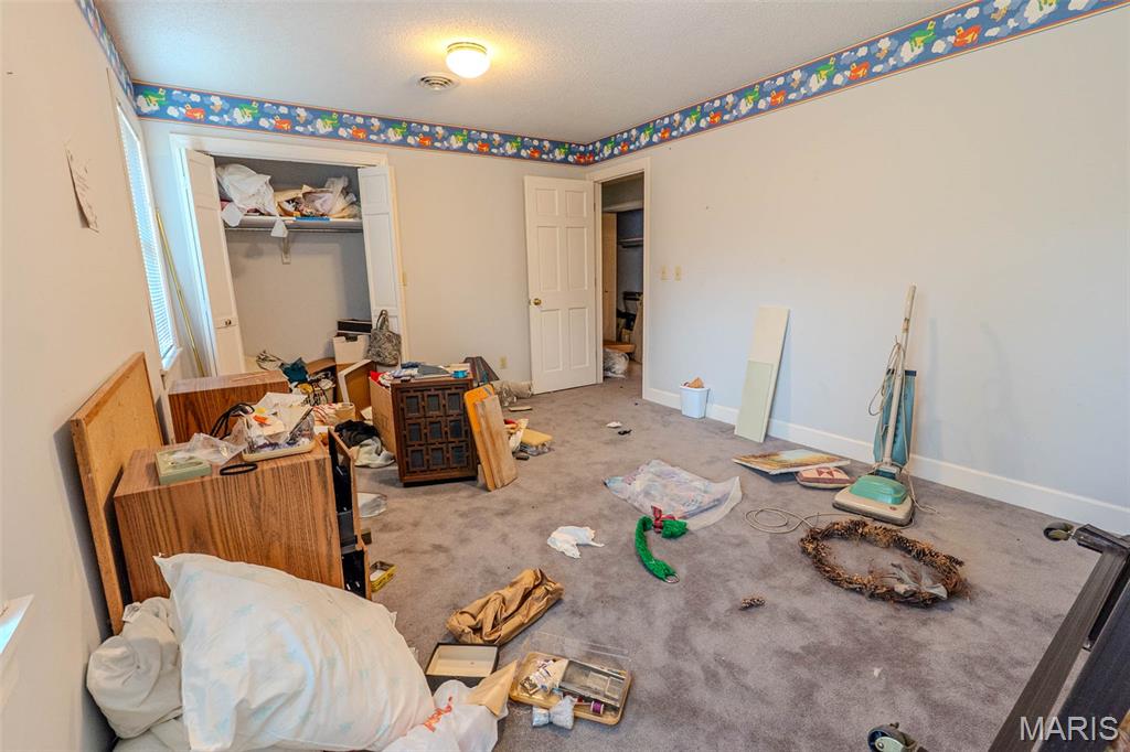 LEDGERWOOD ESTATES - Residential