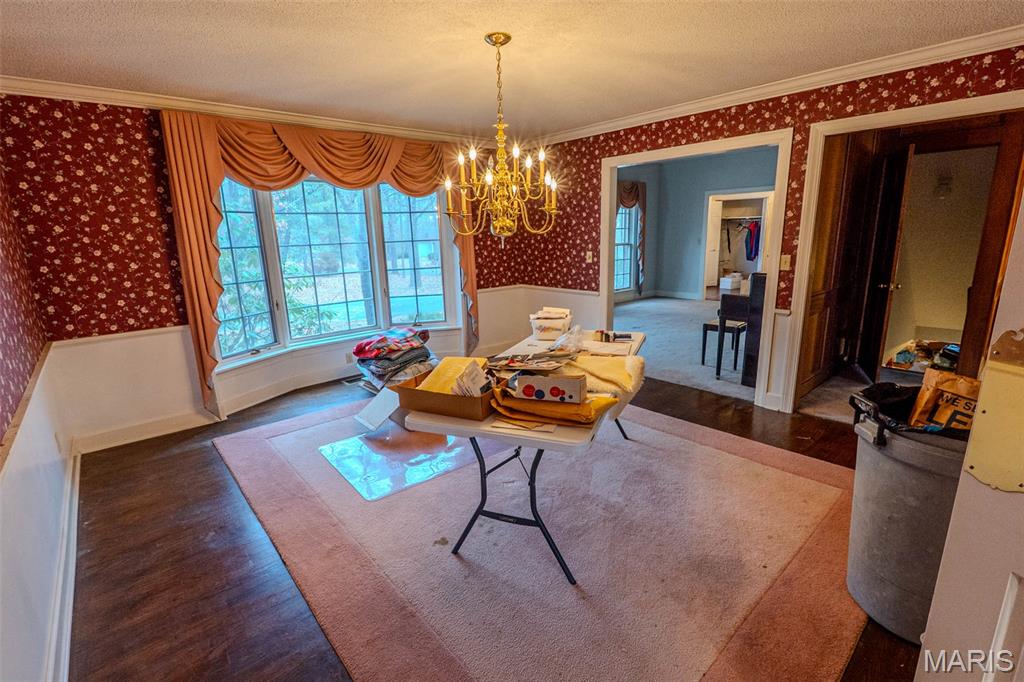 LEDGERWOOD ESTATES - Residential