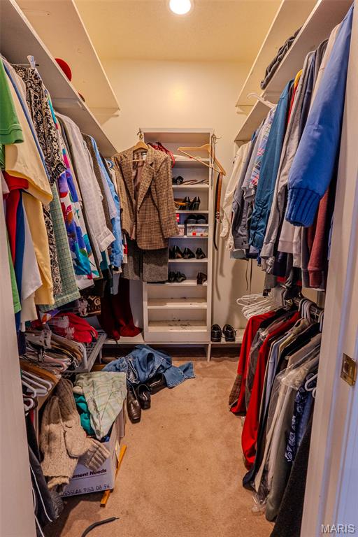 LEDGERWOOD ESTATES - Residential