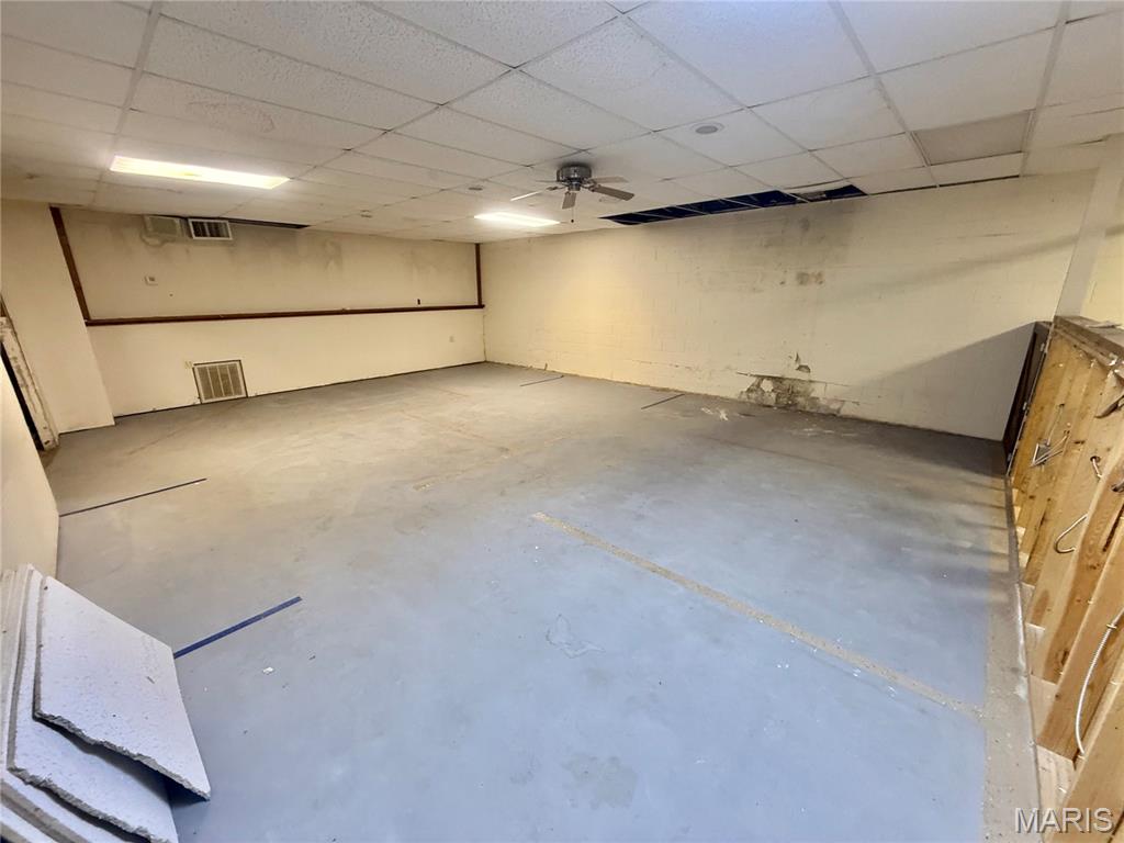 n/a - Commercial Sale