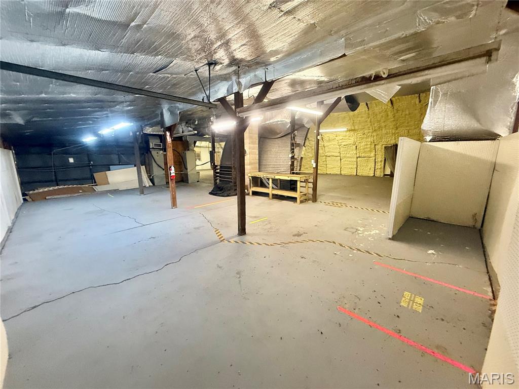 n/a - Commercial Sale