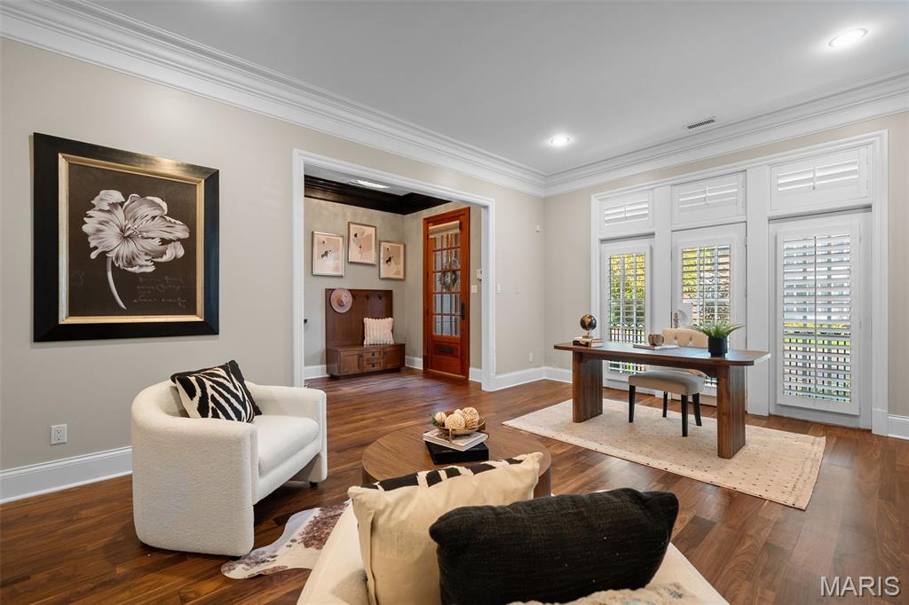 Villas Of Clayton Gardens Condo The - Residential