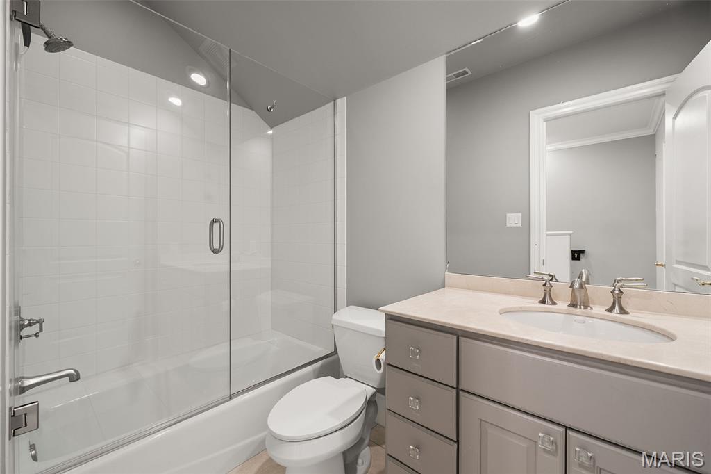 Villas Of Clayton Gardens Condo The - Residential