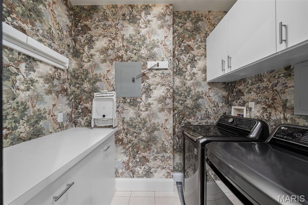 Villas Of Clayton Gardens Condo The - Residential