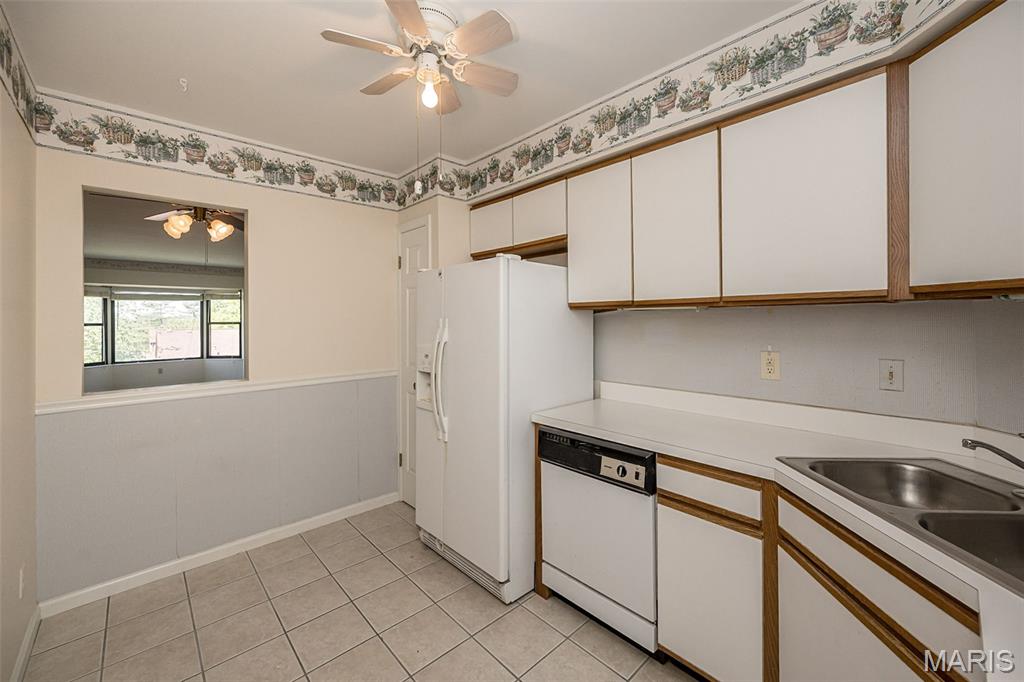 415 W Jefferson Avenue 301