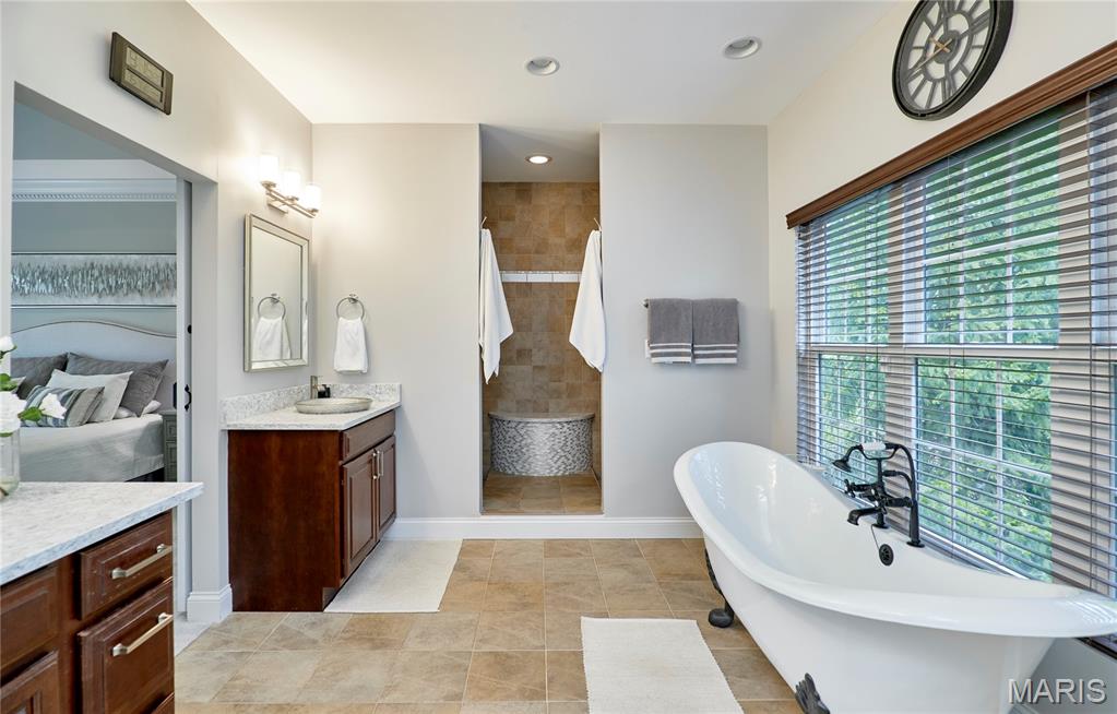 Paradise Valley - Residential