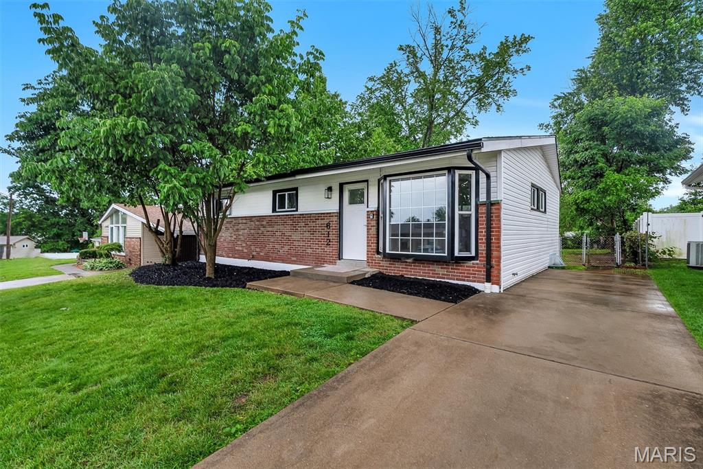 Oak Crest 1 - Residential