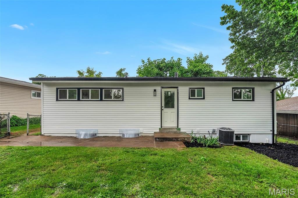 Oak Crest 1 - Residential