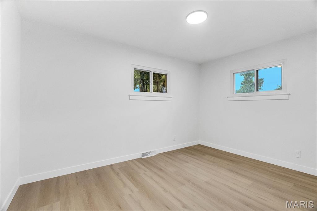 Oak Crest 1 - Residential