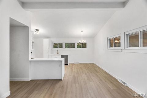 Tiny photo for 612 Sessions Avenue, Crestwood, MO 63126 (MLS # 26031243)