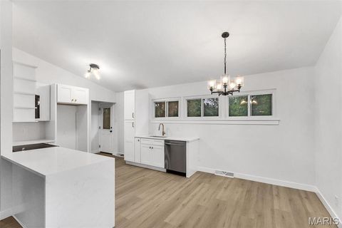 Tiny photo for 612 Sessions Avenue, Crestwood, MO 63126 (MLS # 26031243)